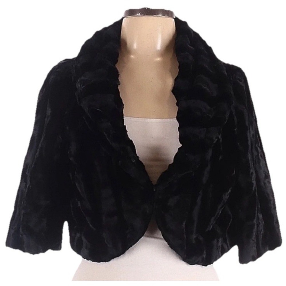 Prom! White House Black Market,‎ Black, Faux Fur Cropped Jacket Extra Small